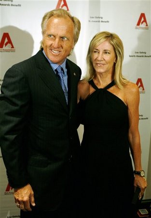 Greg Norman and Chris Evert arrive at the 13th Annual Lou Gehrig Sports Award Benefit in New York, in this Oct. 24, 2007 file photo. (AP Photo/Jeff Zelevansky)